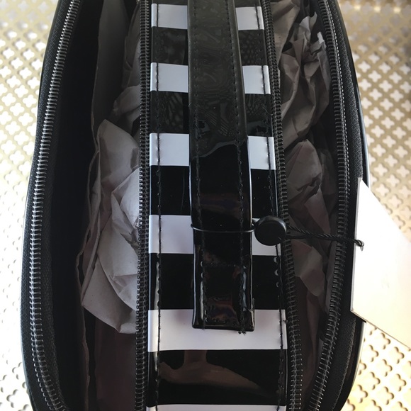 Jones New York Black&Blue Flower Cosmetic Satchel - Picture 6 of 6